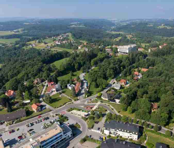 https://www.energie-erlebnisregion-huegelland.at/data/image/thumpnail/image.php?image=225/zuerst_at_article_4457_1.jpg&width=675